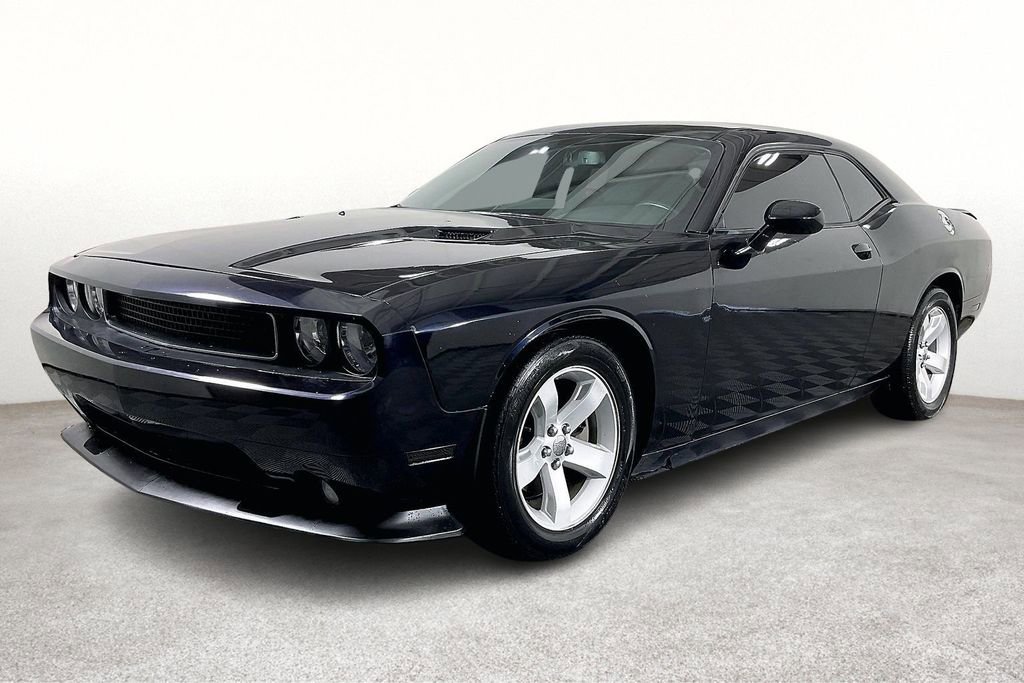 Used 2012 Dodge Challenger SXT image 14