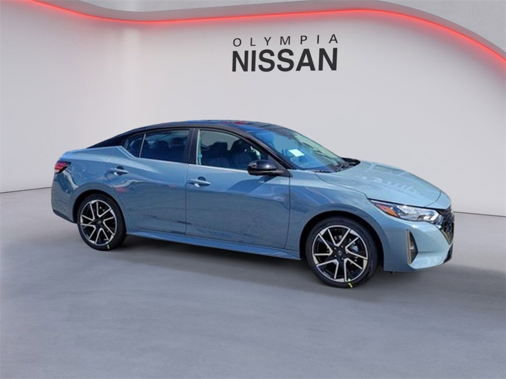 New 2025 Nissan Sentra SR w/ SR Premium Package image 6