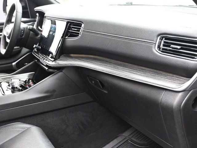 Used 2024 Jeep Wagoneer Series II w/ Flexible Seating Group image 25