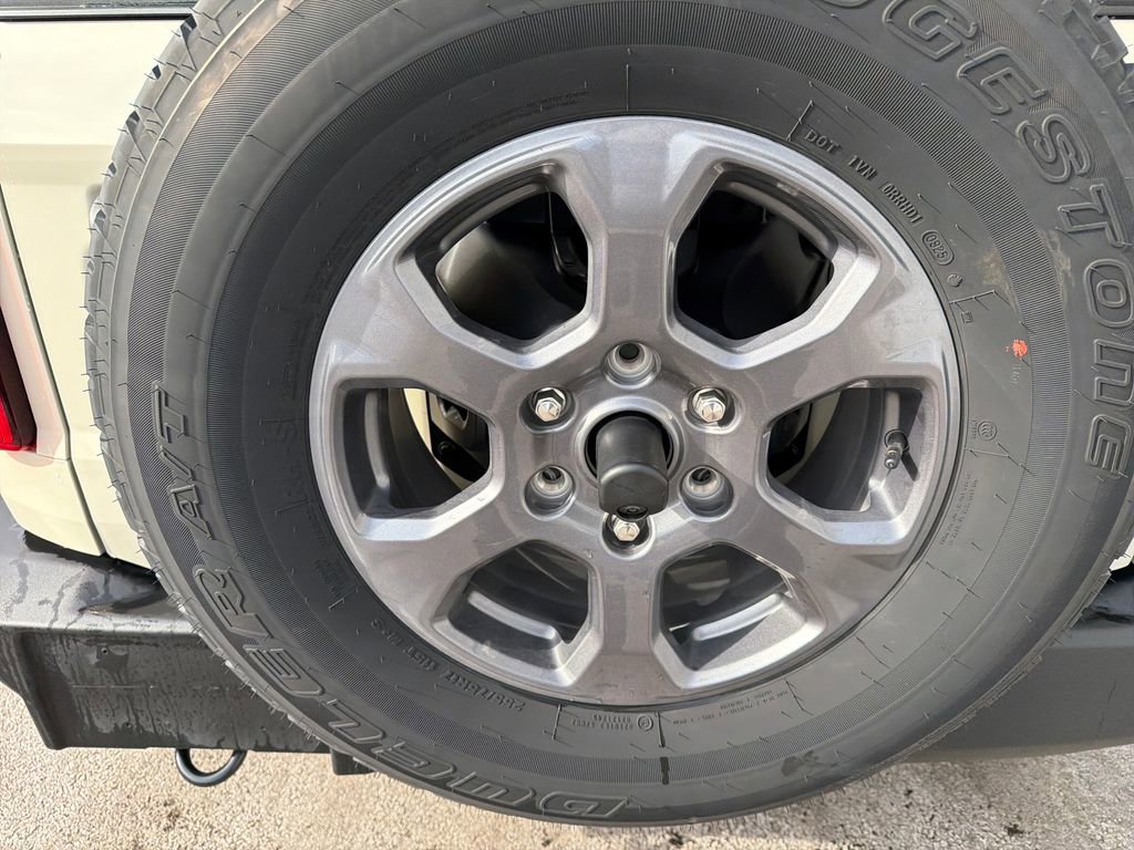 Used 2025 Ford Bronco Big Bend image 28