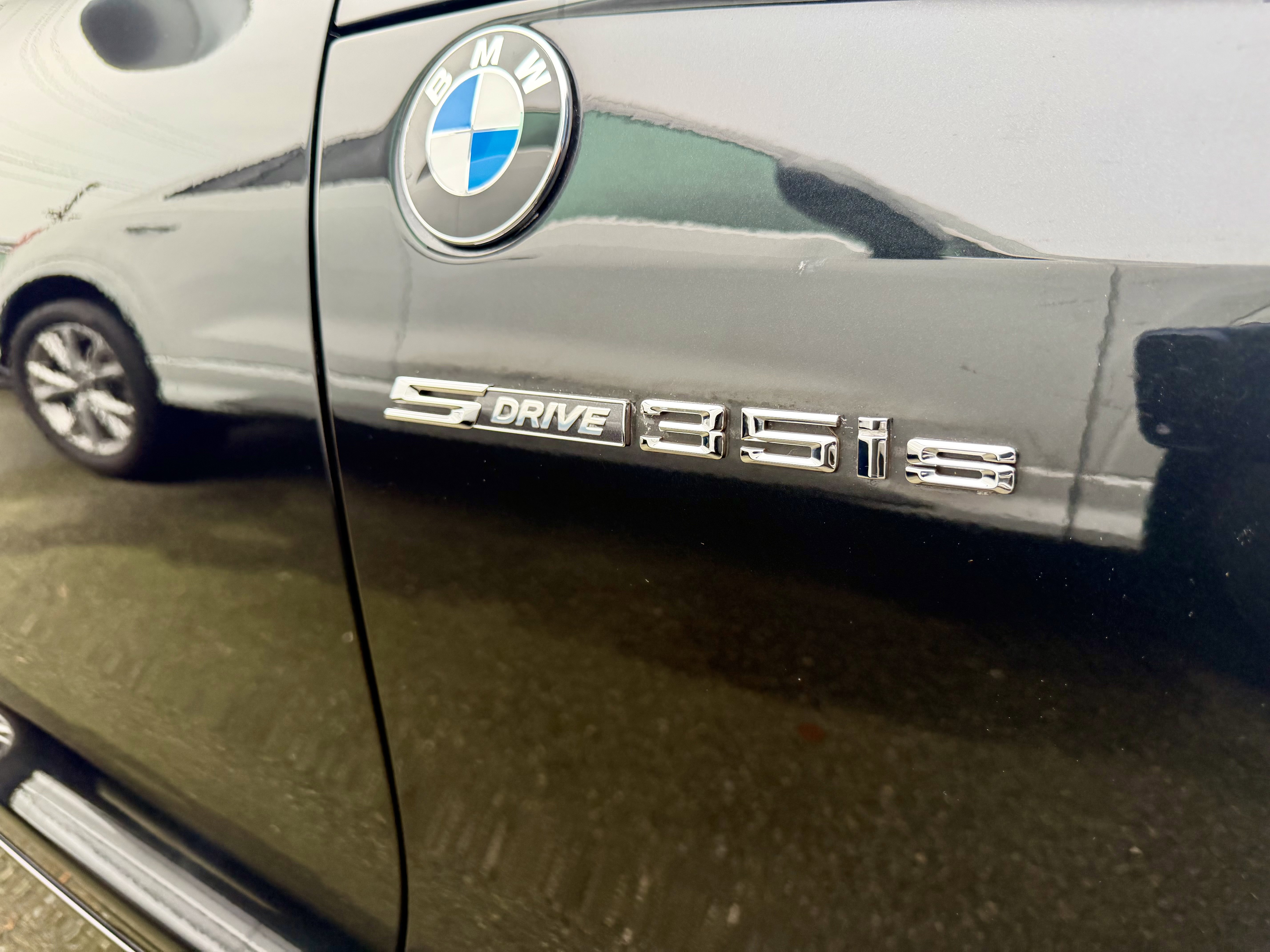 Used 2011 BMW Z4 sDrive35is image 35