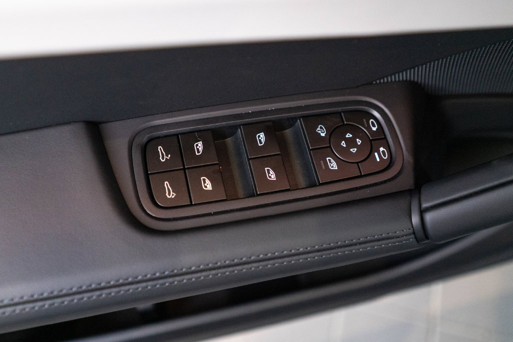 New 2026 Porsche Cayenne AWD/4WD image 19