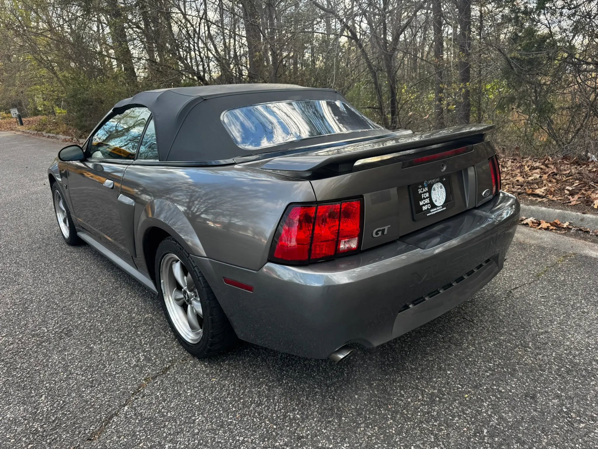 Used 2003 Ford Mustang GT image 3