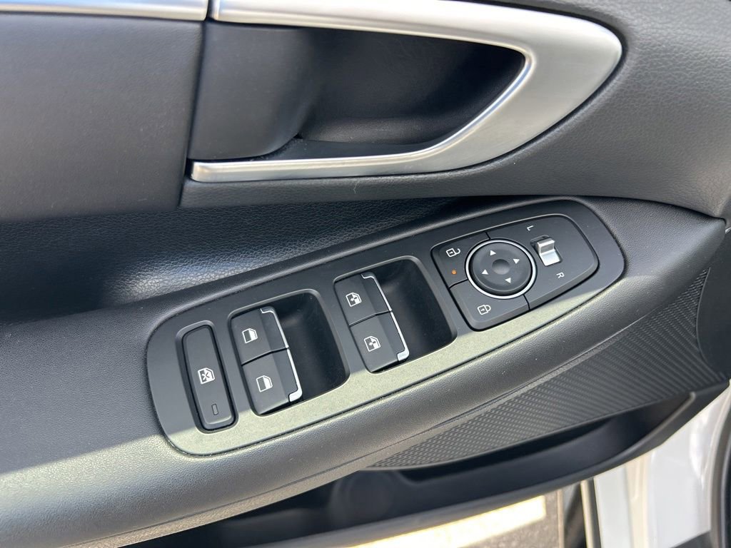 Used 2024 Hyundai Sonata SEL FWD image 31