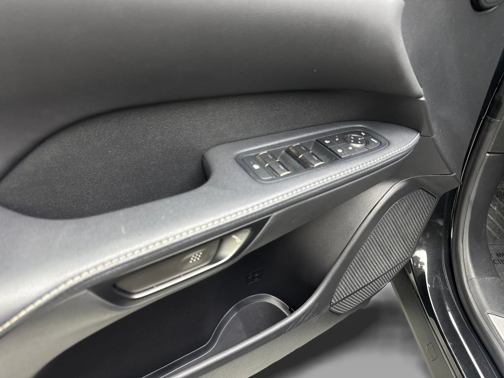 Used 2024 Lexus RX 350 FWD w/ Technology Package image 32