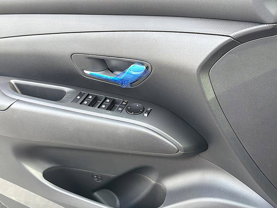 New 2026 Hyundai Tucson SEL image 14