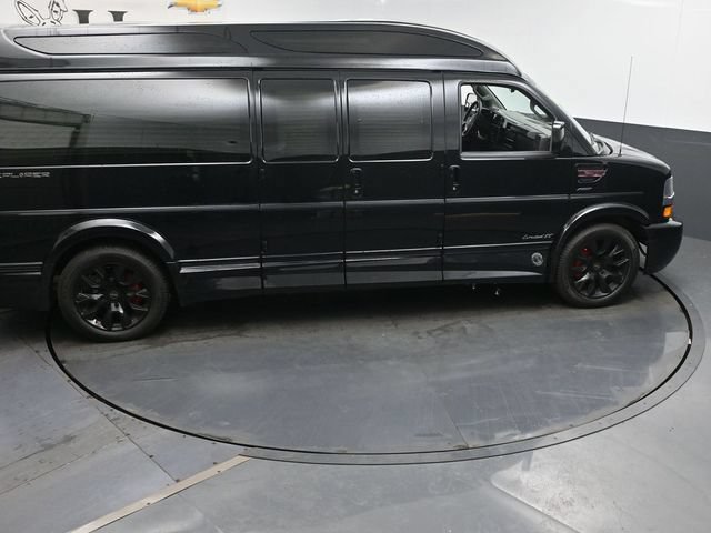 Used 2025 Chevrolet Express 2500 Extended w/ Driver Convenience Package RWD image 45