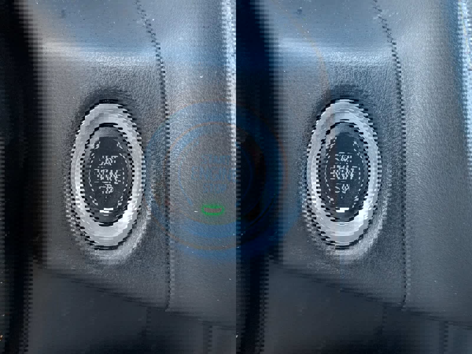 Used 2022 Chevrolet Suburban LT image 25