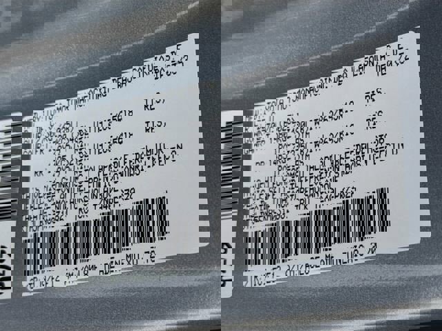 Certified 2025 Toyota Tacoma TRD Sport image 29