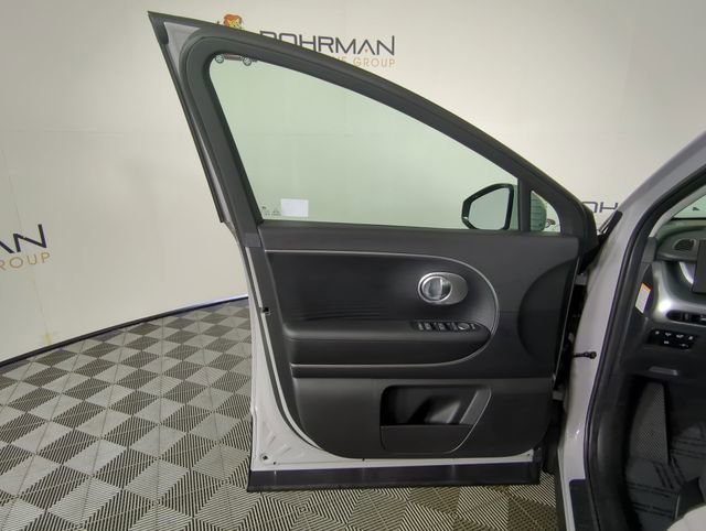 New 2026 Hyundai Ioniq 9 SE image 18