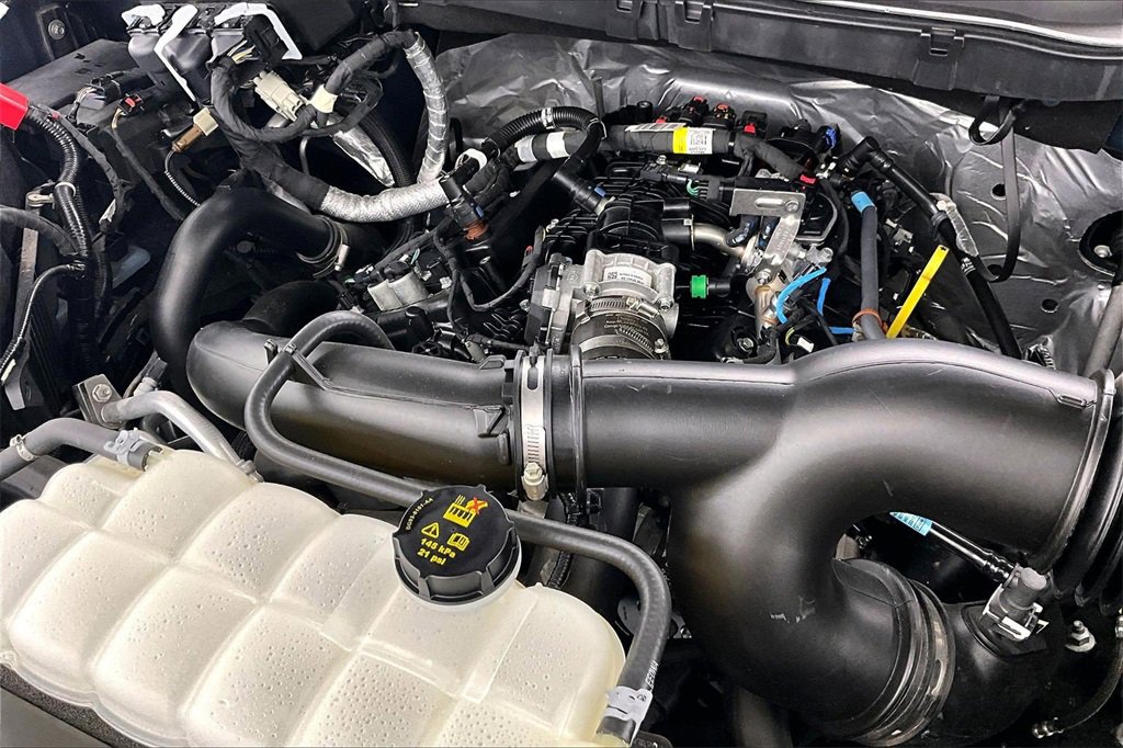 Used 2023 Ford F150 XLT w/ Equipment Group 302A High image 35