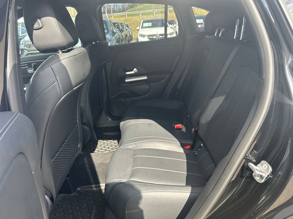Certified 2025 Mercedes-Benz GLA 250 4MATIC image 22