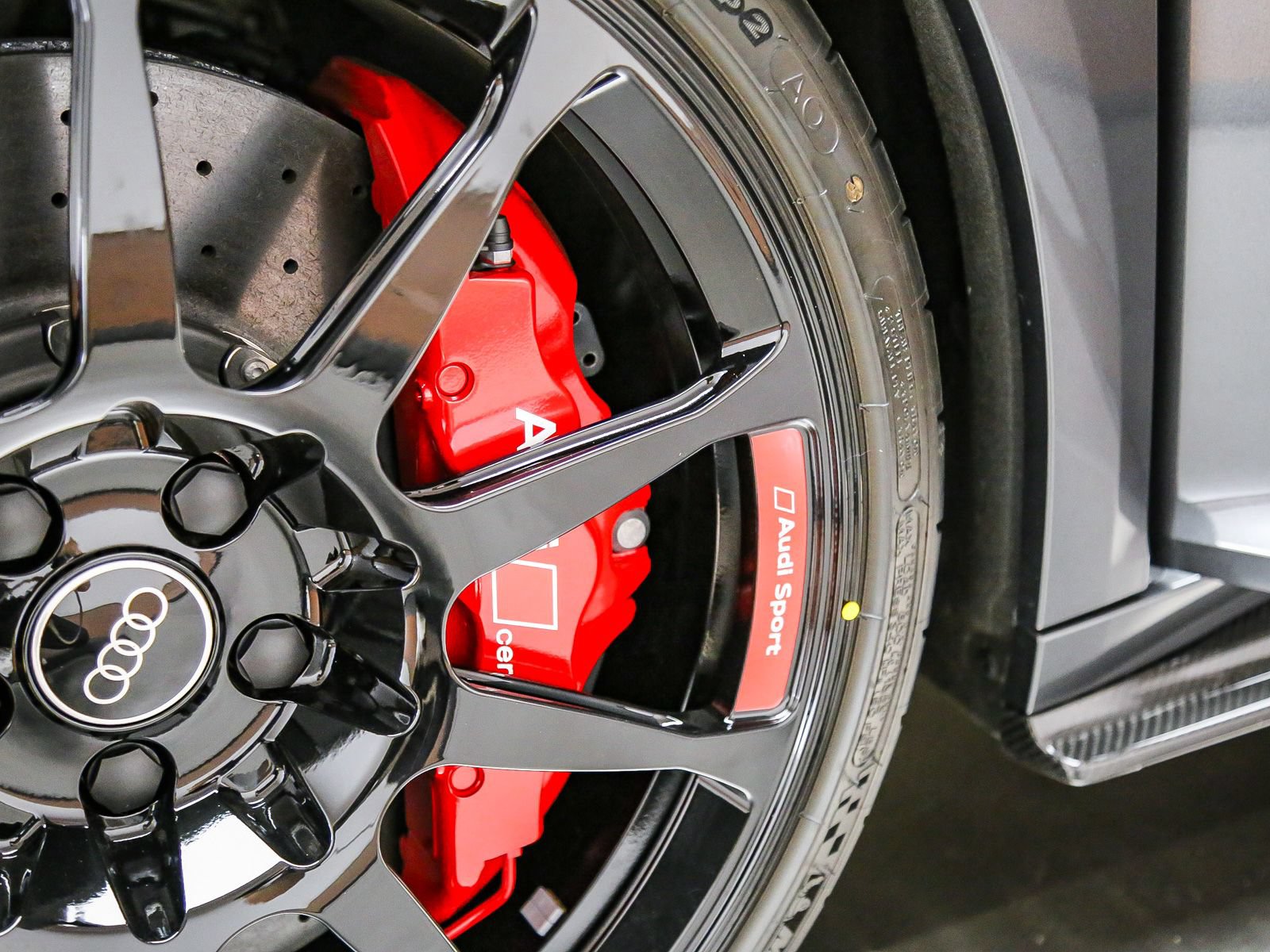Used 2023 Audi R8 V10 GT RWD image 61