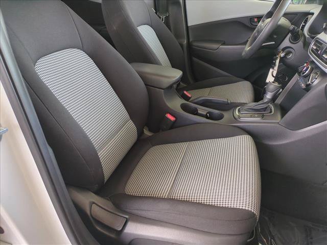 Used 2021 Hyundai Kona SE FWD image 19