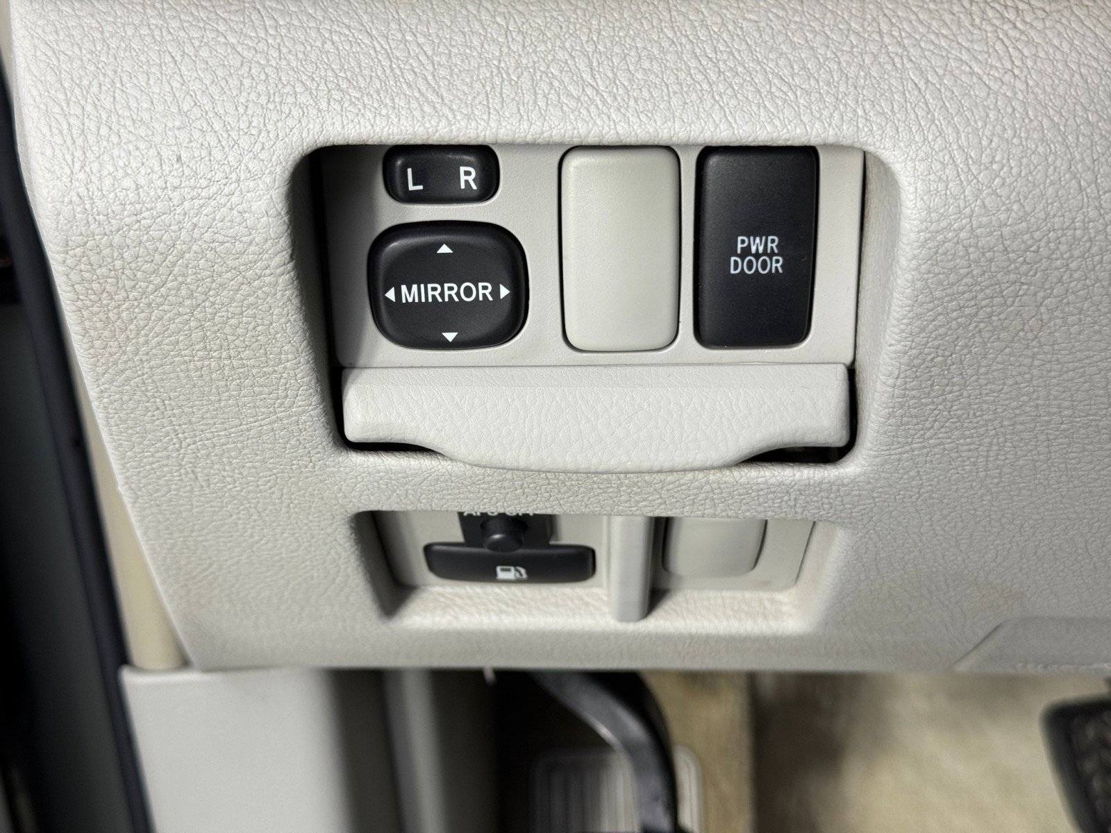 Used 2006 Lexus RX 400h AWD image 18