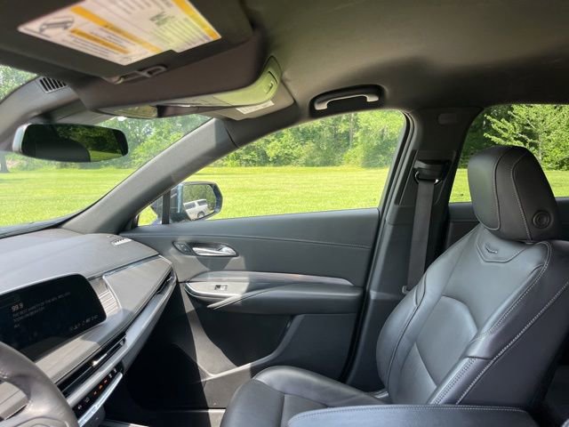 Certified 2025 Cadillac XT4 Premium Luxury FWD image 15