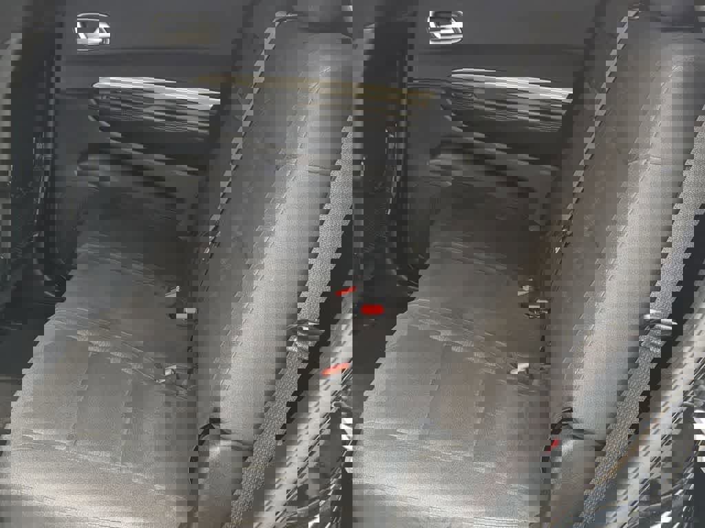 Used 2019 Dodge Durango SXT w/ 3rd Row Seating Group image 18