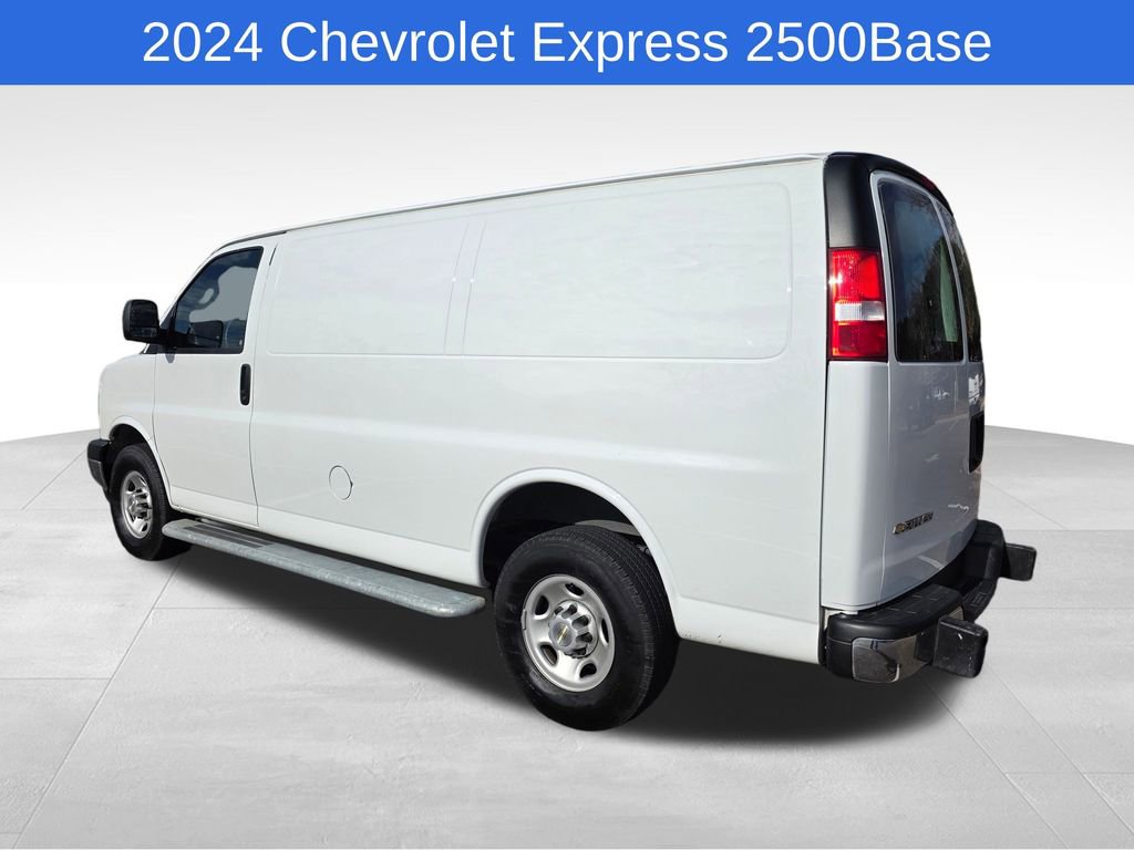 Used 2024 Chevrolet Express 2500 Work Van w/ Driver Convenience Package image 5