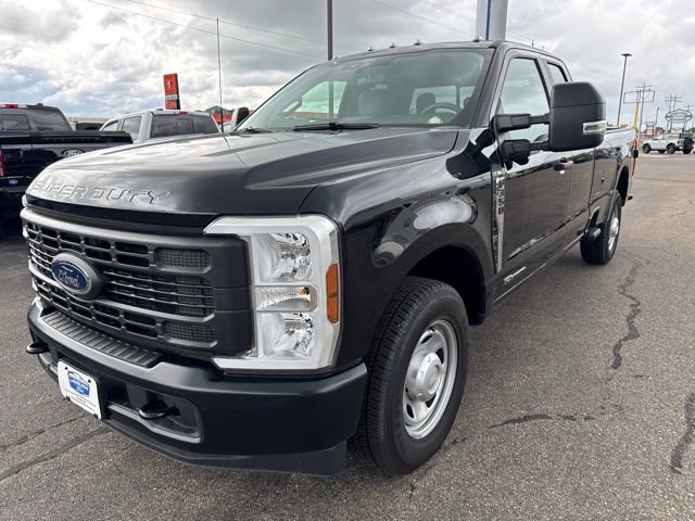 Used 2024 Ford F350 XL w/ 360-Degree Camera Package RWD image 3