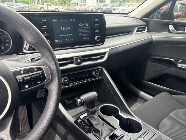 Used 2021 Kia K5 LXS FWD image 15