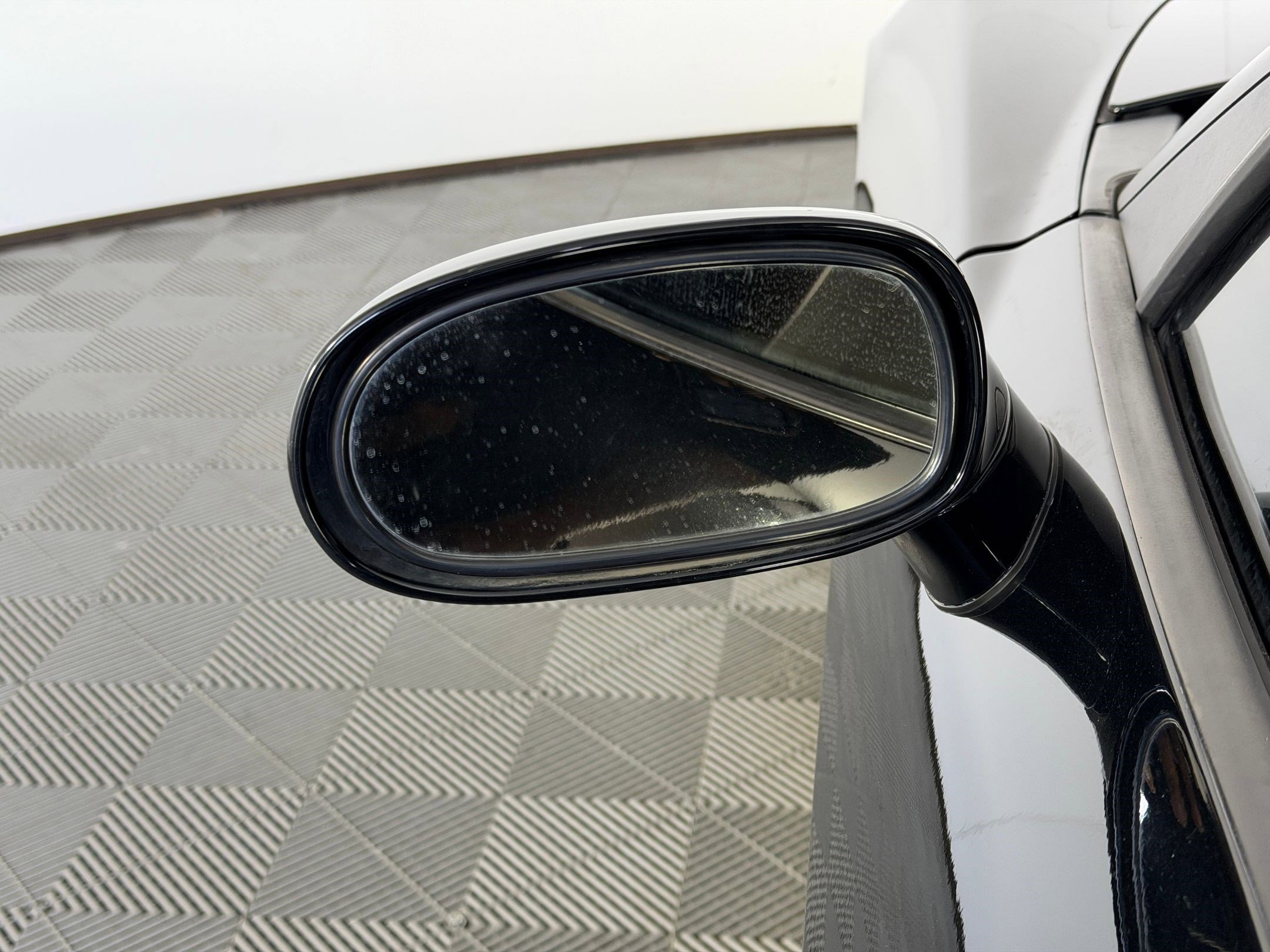 Used 2005 Chevrolet Corvette Coupe w/ Preferred Equipment Group image 20