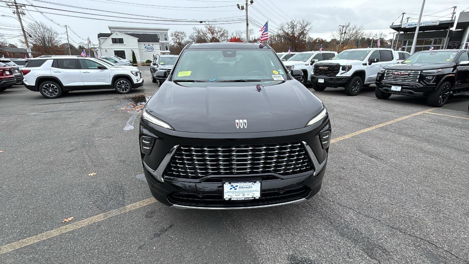 New 2026 Buick Enclave Avenir w/ Super Cruise Package image 2