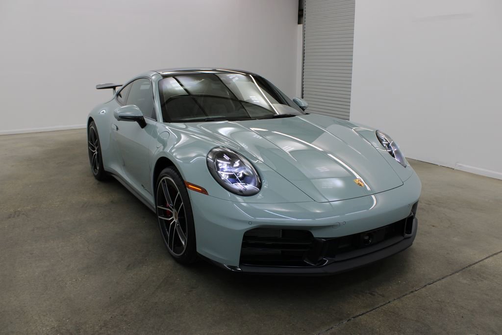 New 2026 Porsche 911 Carrera 4S image 9