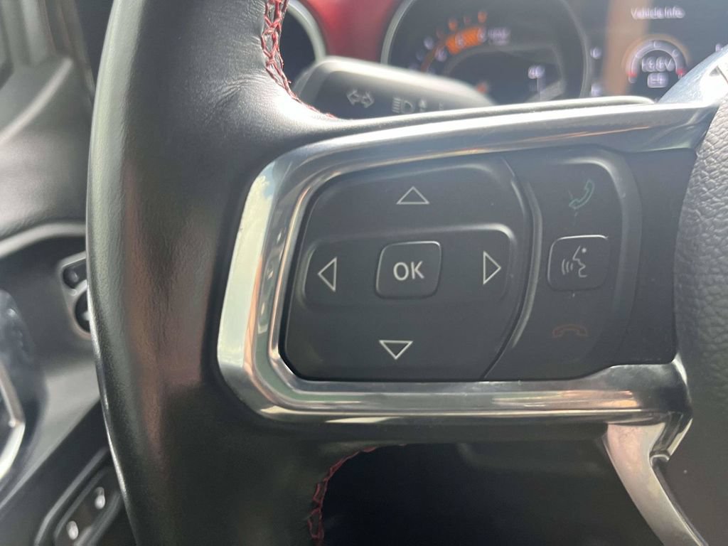 Used 2023 Jeep Wrangler Unlimited Rubicon w/ Cold Weather Group AWD/4WD image 20