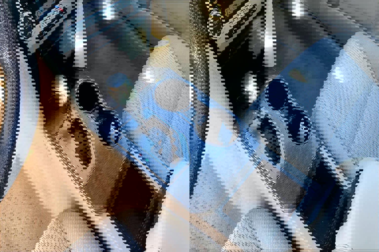 Used 2012 Toyota Camry LE image 15