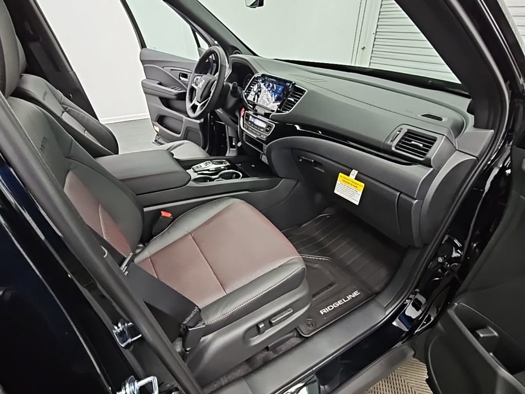 New 2026 Honda Ridgeline Black Edition image 42