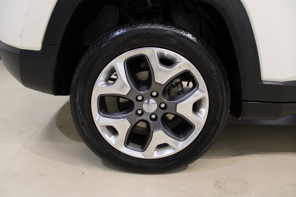 Used 2021 Jeep Compass Limited AWD/4WD image 10