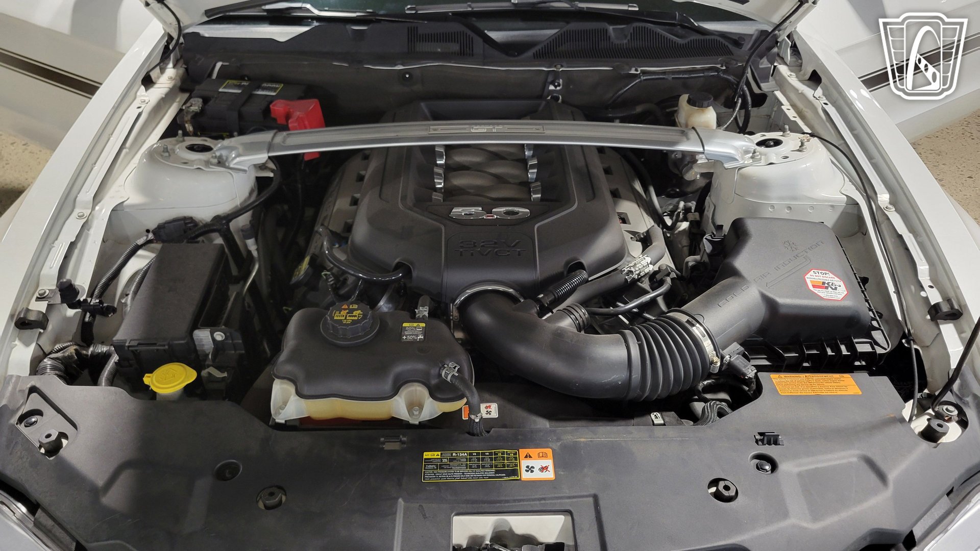 Used 2011 Ford Mustang GT Premium w/ Electronics Pkg RWD image 7