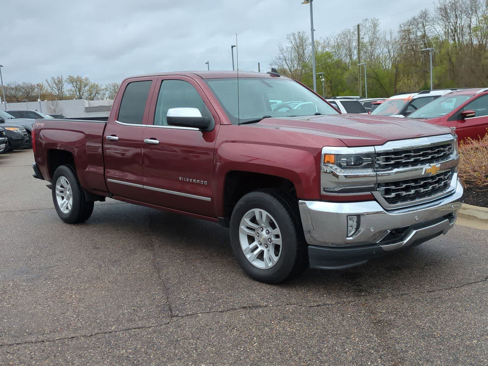 Used 2016 Chevrolet Silverado 1500 LTZ w/ LTZ Plus Package AWD/4WD image 2