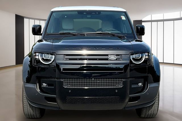 Used 2026 Land Rover Defender 110 S image 2