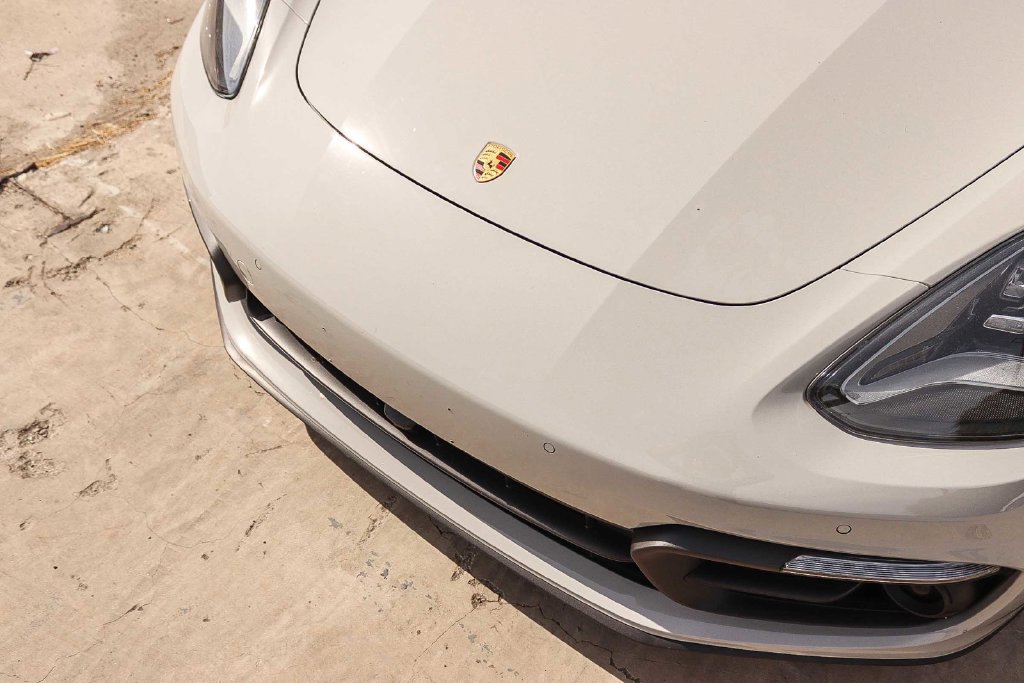 Used 2023 Porsche Panamera AWD/4WD image 9