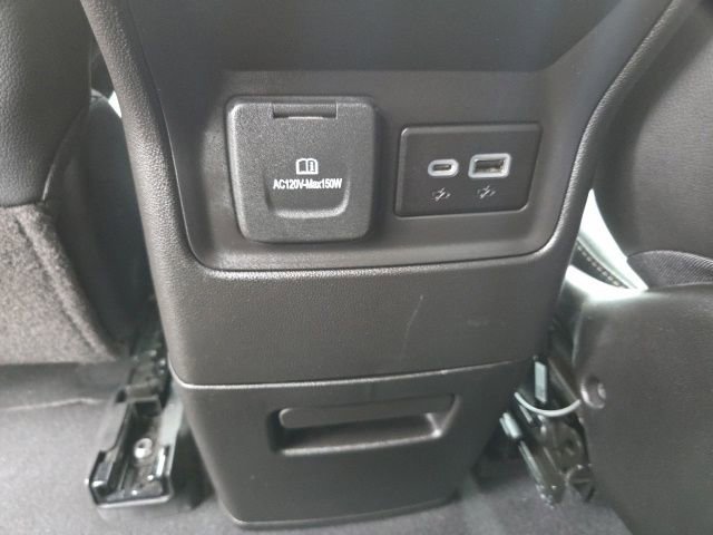 Used 2023 GMC Acadia SLT w/ Preferred Package image 58