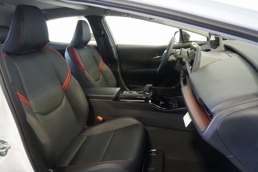 New 2026 Toyota Prius Plug-In Hybrid image 27