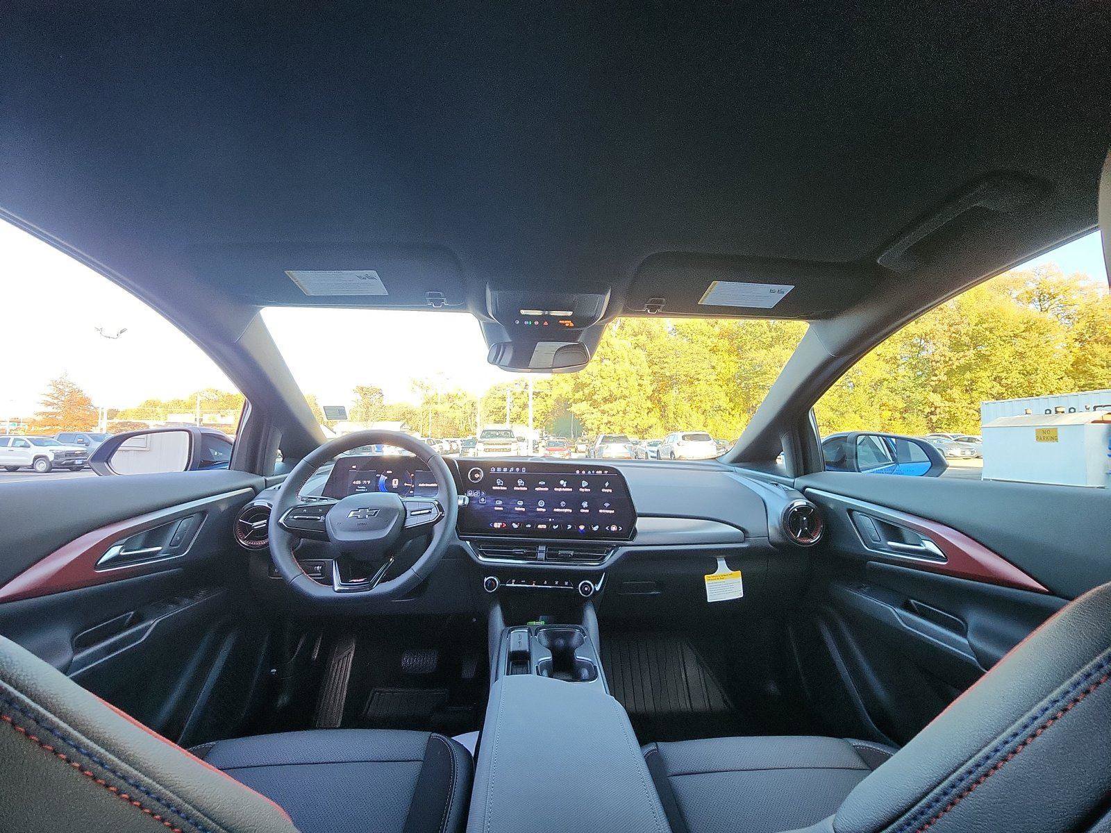 New 2026 Chevrolet Equinox EV RS image 24