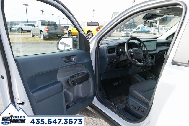 New 2026 Ford Maverick Lariat w/ Black Appearance Package image 43
