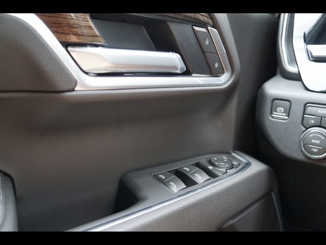 New 2026 Chevrolet Silverado 1500 LT w/ LPO, Dark Essentials Package AWD/4WD image 18