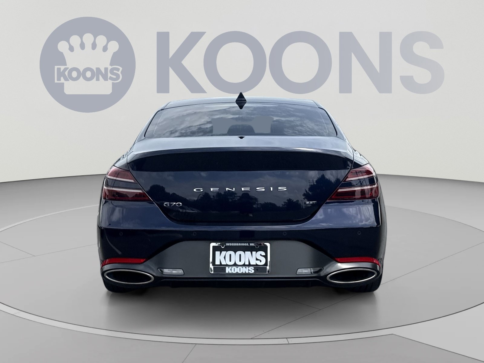 Used 2023 Genesis G70 3.3T w/ Sport Prestige Package RWD image 5