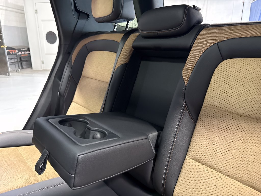New 2027 Chevrolet Equinox ACTIV w/ Safety and Technology Package AWD/4WD image 38