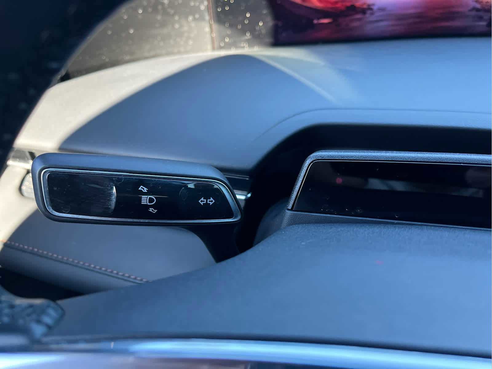 Used 2024 Lincoln Nautilus Reserve w/ Equipment Group 202A image 36