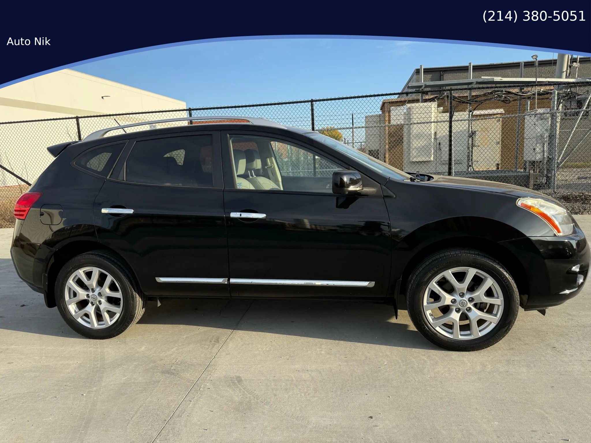 Used 2013 Nissan Rogue SL image 2