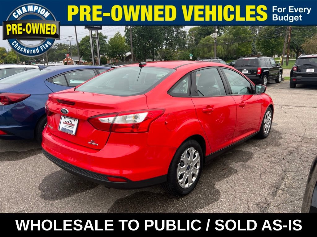 Used 2012 Ford Focus SE FWD image 4