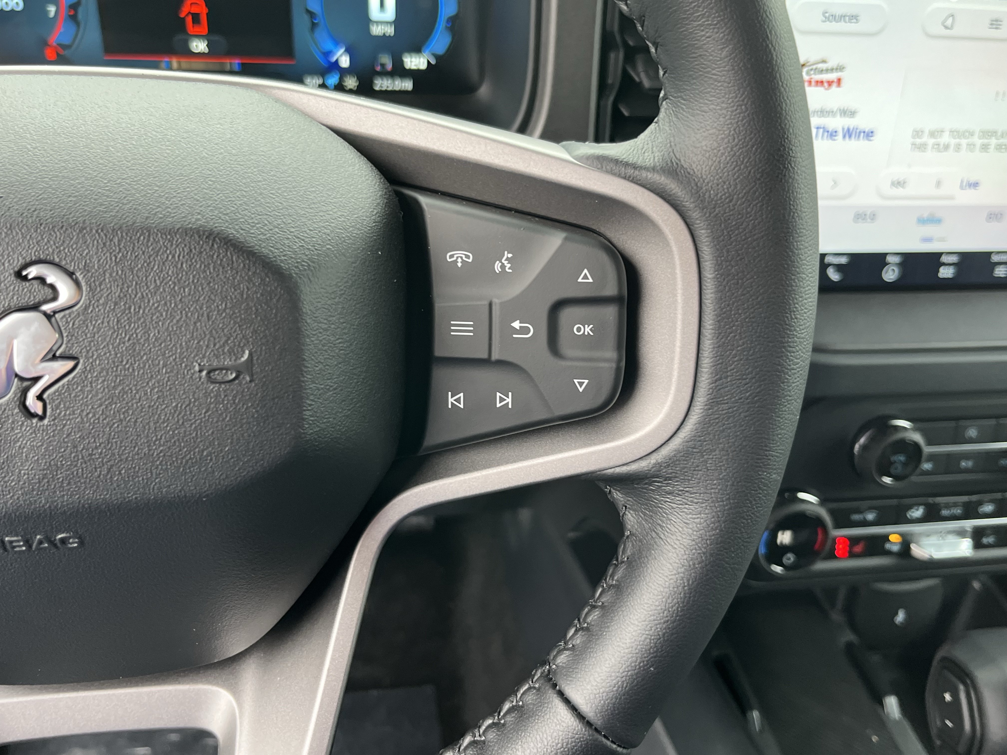 New 2025 Ford Bronco Big Bend AWD/4WD image 17