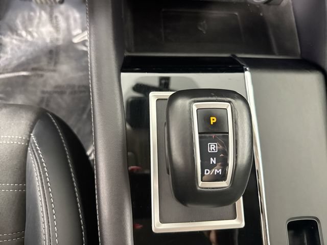 Used 2024 Mitsubishi Outlander SE AWD/4WD image 17