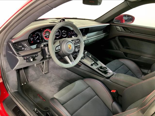 Certified 2024 Porsche 911 Carrera GTS image 4