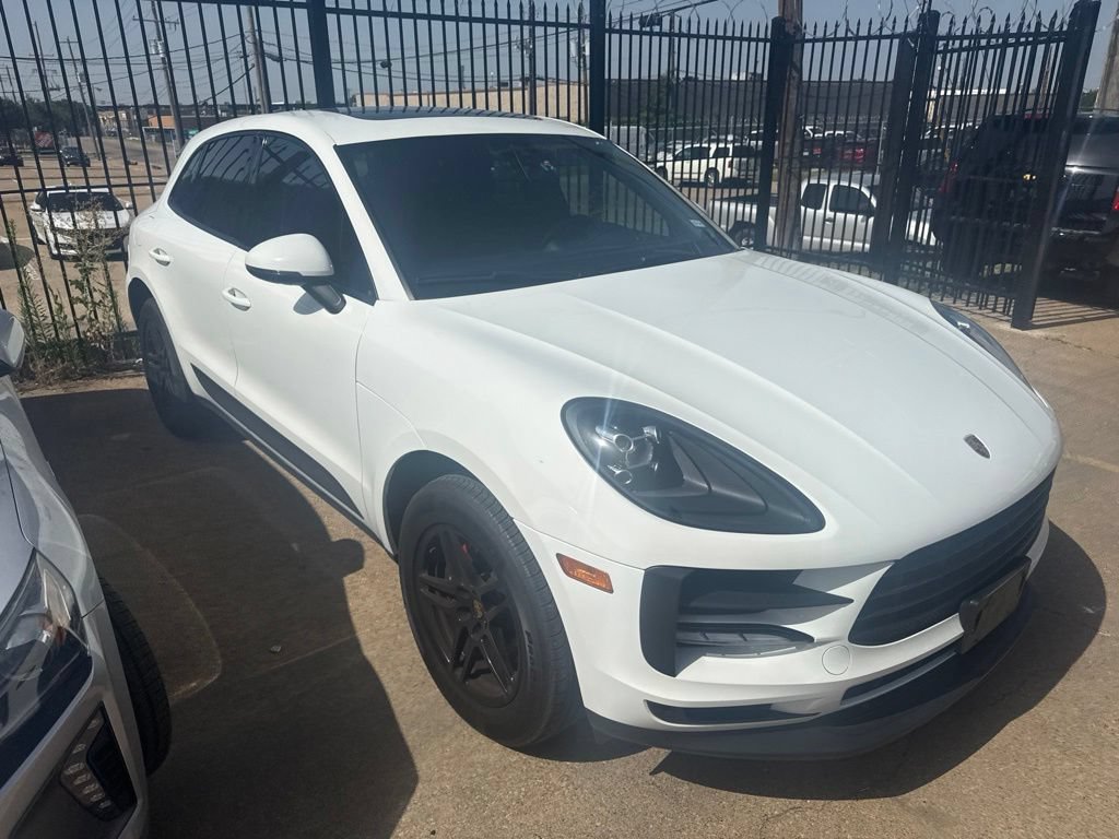 Used 2021 Porsche Macan AWD/4WD image 31