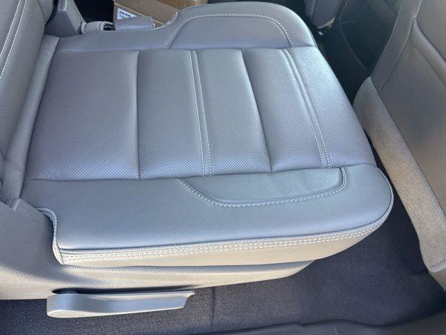 Used 2019 GMC Yukon XL Denali w/ Denali Ultimate Package image 35